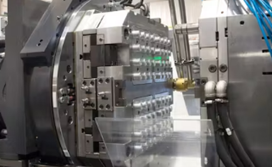 Gas-Assisted Injection Molding Gas-Assisted Injection Molding